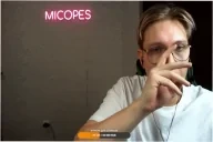 Flirt emote for Discord