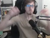 floppydance3 emote for Discord