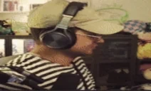 Fliraffe emote for Discord