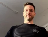 FINGER emote for Discord