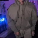 fizzygettingsturdy emote for Discord