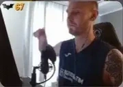 finesMONKE emote for Discord