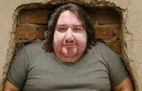 FraserIsInYourWalls emote for Discord