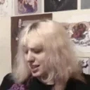 freyaDebbyLook emote for Discord