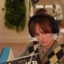 freyzreading emote for Discord