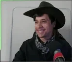 FrameGreatSalute emote for Discord