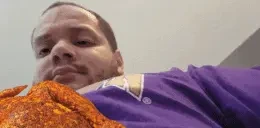 foodPOV emote for Discord