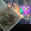 EatingCinnabonWhileWatc emote for Discord