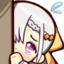 euphiePeek emote for Discord